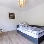 Haus Angelika 아파트